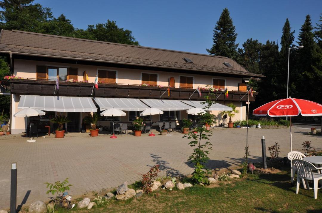 Photo of Others in Augsdorf