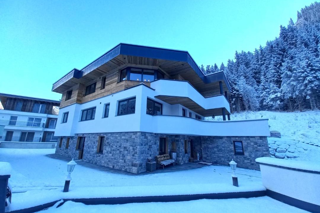 Photo of Others in Ischgl