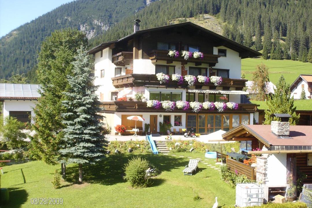 Photo of Others in Berwang