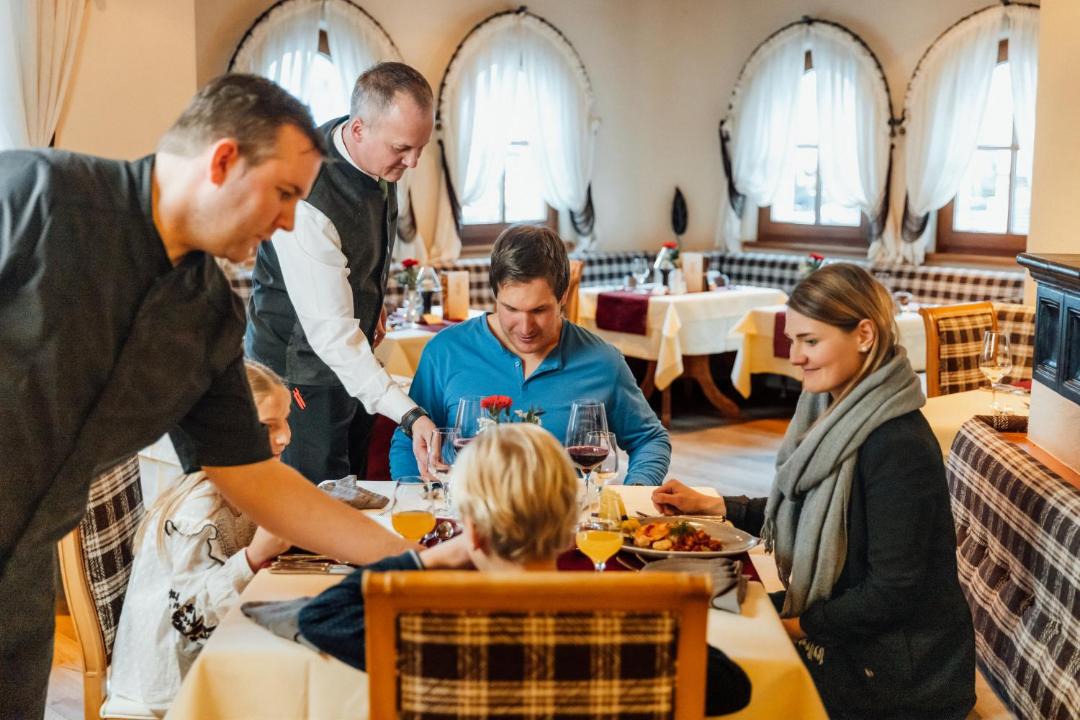 Photo of Others in Mandarfen