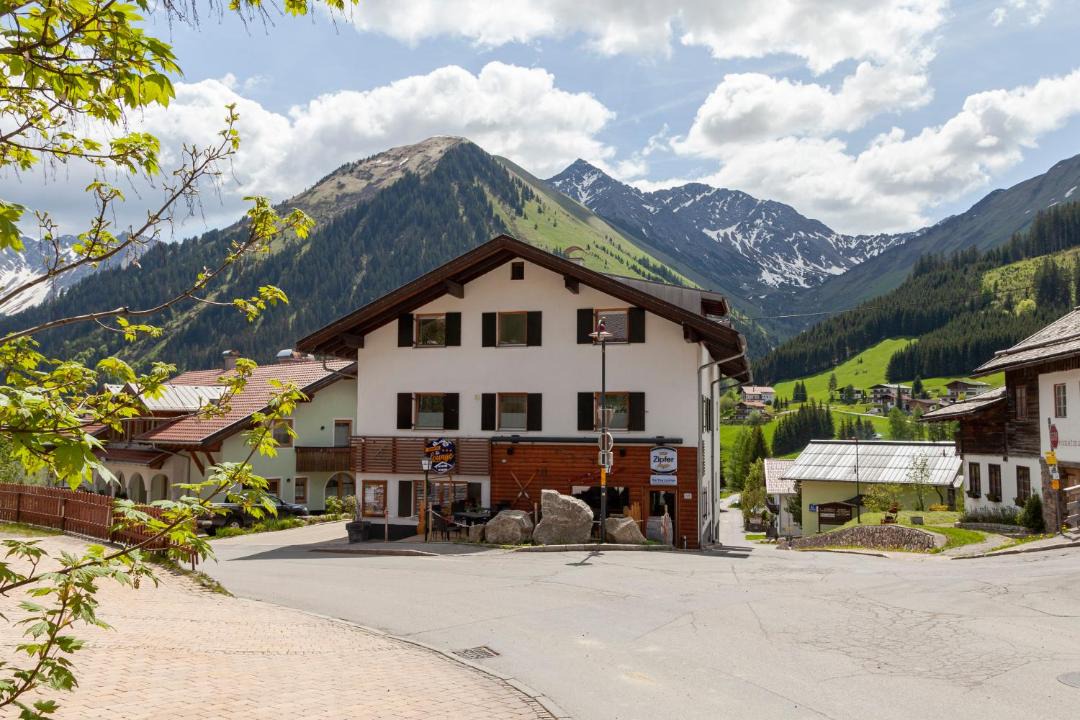 Photo of Others in Berwang