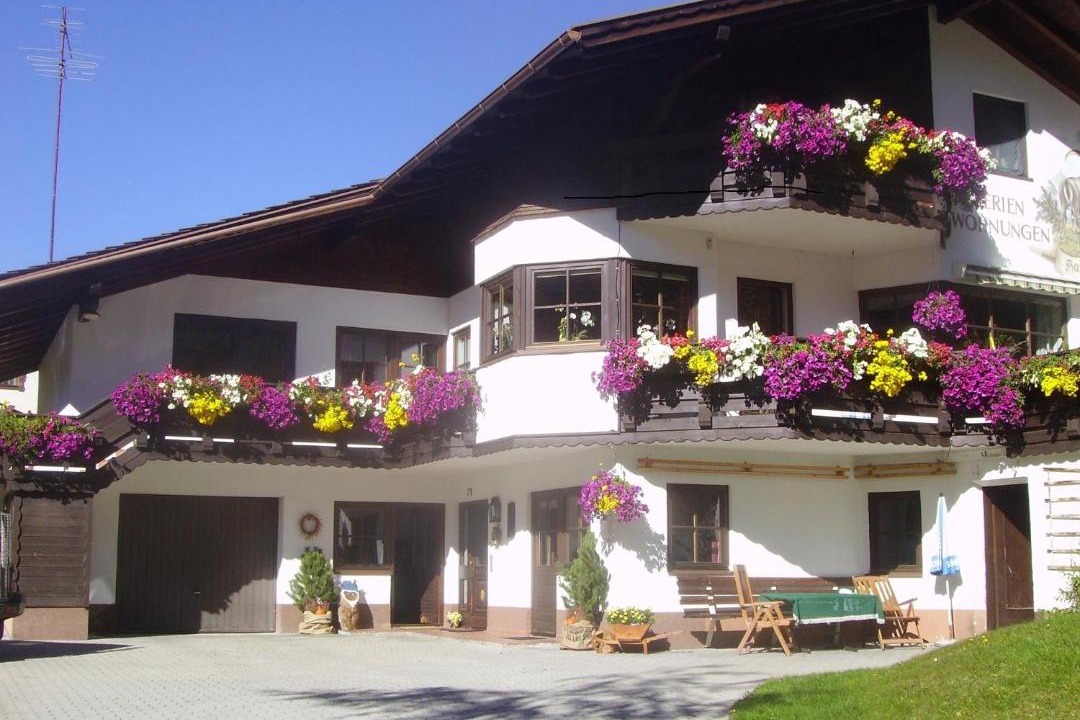 Photo of Others in Mandarfen