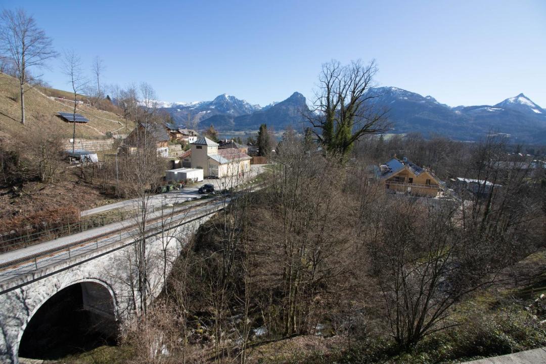 Photo of Others in Ried