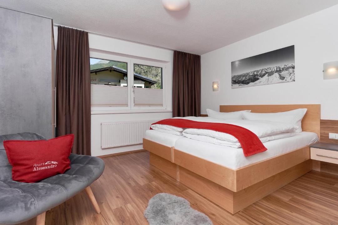 Photo of Bedroom in Huben