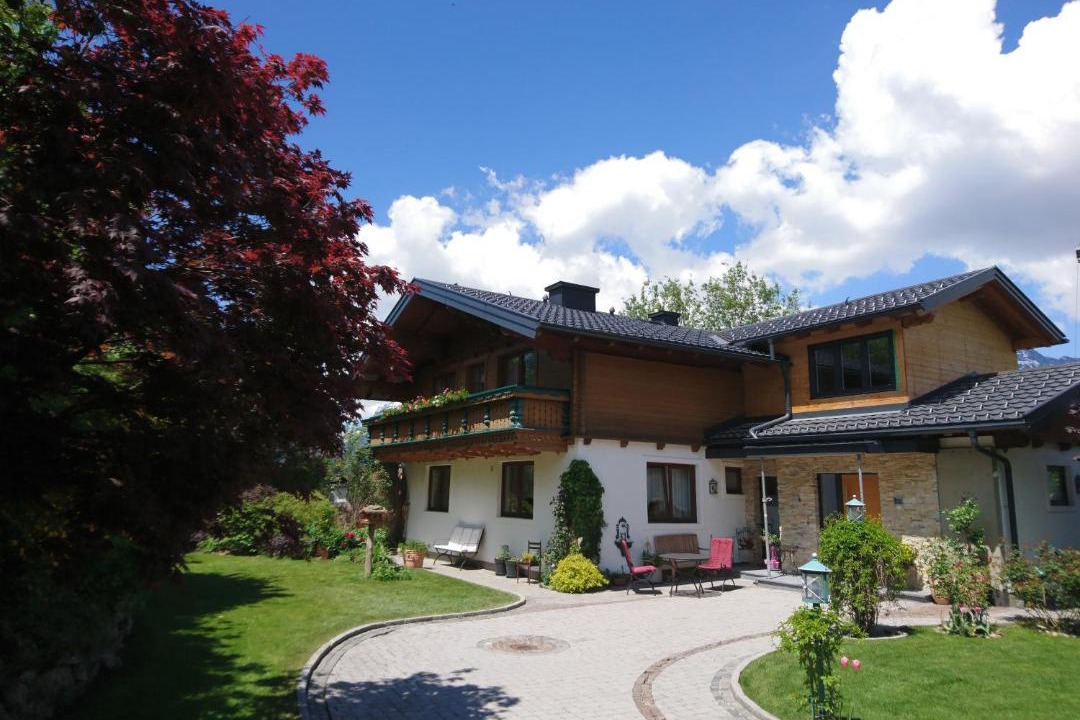 Photo of Buildings in Haus