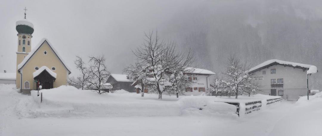 Photo of Others in Partenen