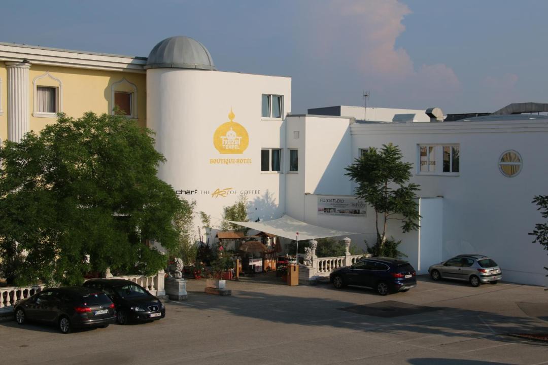 Photo of Others in Wiener Neustadt