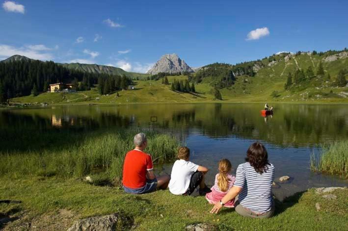 Photo of Others in Schroecken