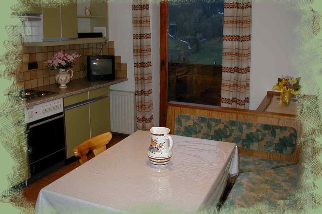 Photo of Kitchen in Trins