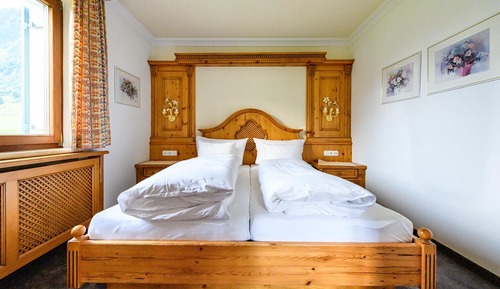 Economy Double Room