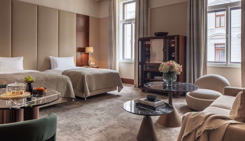 Junior Suite (Extra Bed 3 Adults)