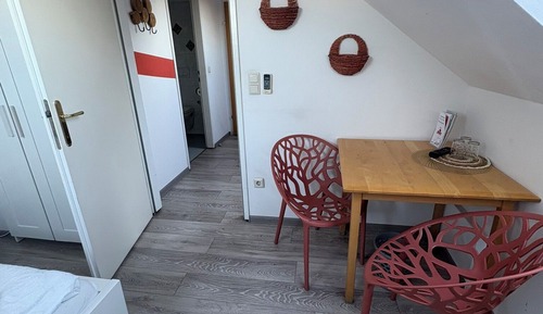 Basic Double Room (Nr. 5)