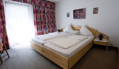 Basic Double Room