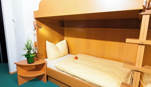 Economy Twin Room, Mountain View