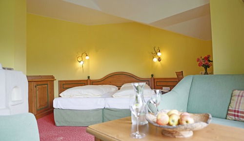 Traditional Suite