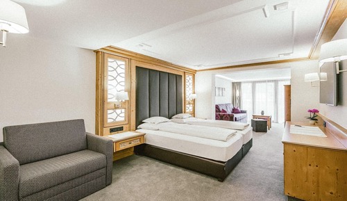 Junior Suite, Balcony