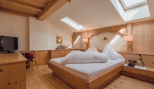 Suite with Sauna