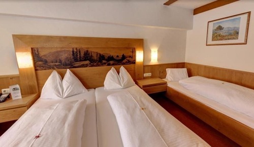 Triple Room, Balcony, Mountain View