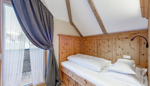 Single Room, Balcony, Mountain View