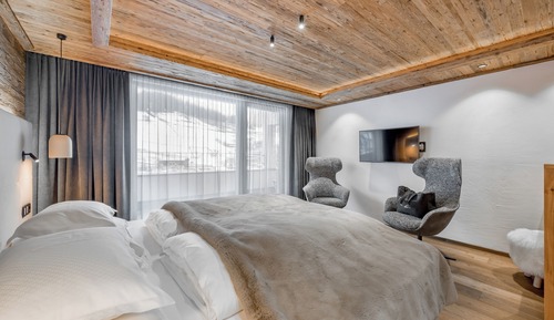 Junior Suite, Balcony, Mountain View