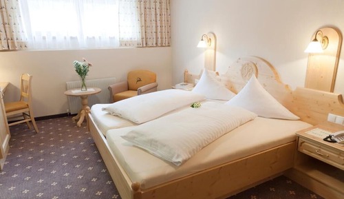 Standard Double Room, Balcony, Mountain View
