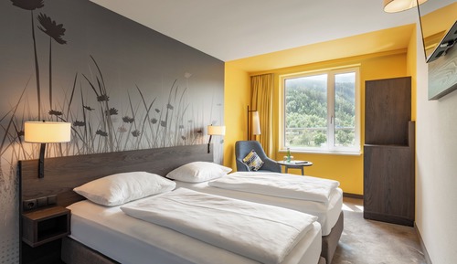 Family Room, 2 Bedrooms, Connecting Rooms, Mountain View