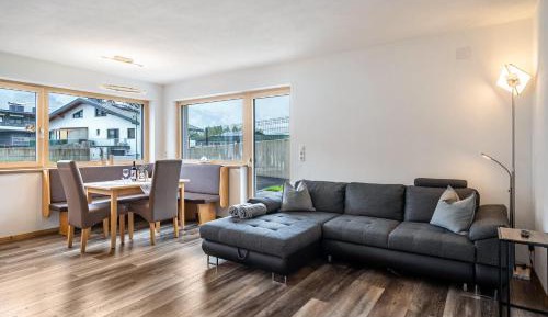 One-Bedroom Apartment with Garden View