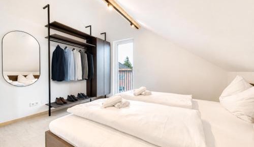 One-Bedroom Apartment with Balcony and Mountain View  