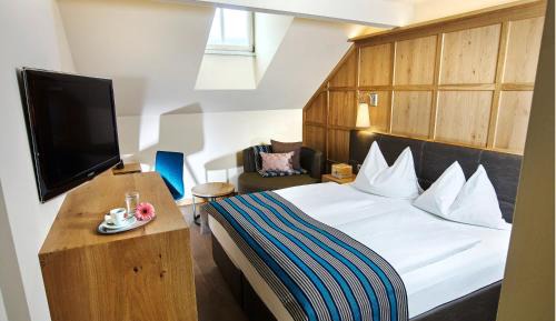 Double Room Mansarde Altstadt