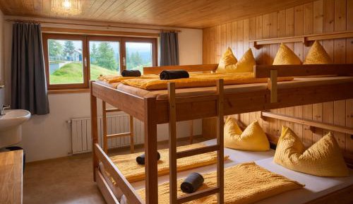 Standard Family Room with Mountain View