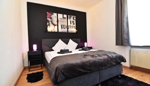Deluxe One-Bedroom Apartment with Garden View