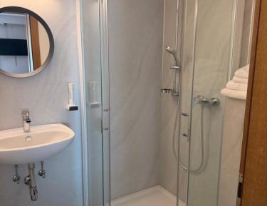 Quadruple Room with Shower