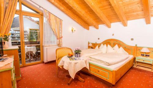 Double Room with Mountain View