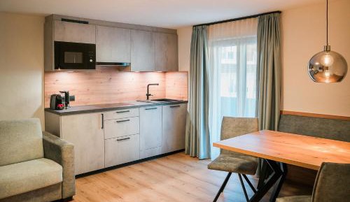 One-Bedroom Apartment with Balcony