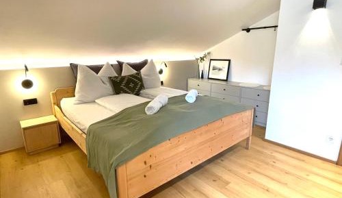 Two-Bedroom Apartment with Balcony