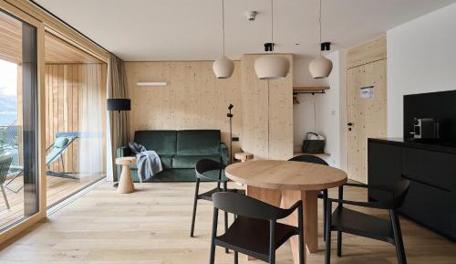 One-Bedroom Apartment with Balcony and Mountain View  