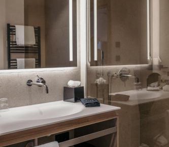 Triple Room with Bath
