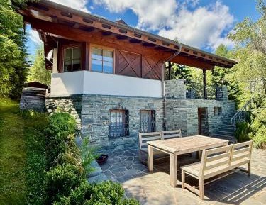 Three-Bedroom Vacation Home 