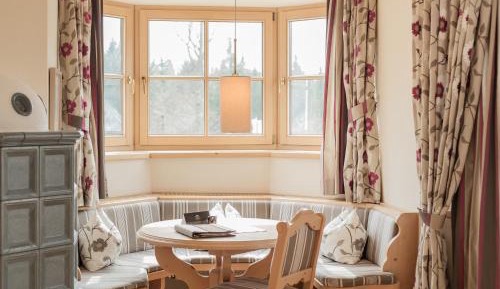 Standard Junior Suite with Balcony - Annex