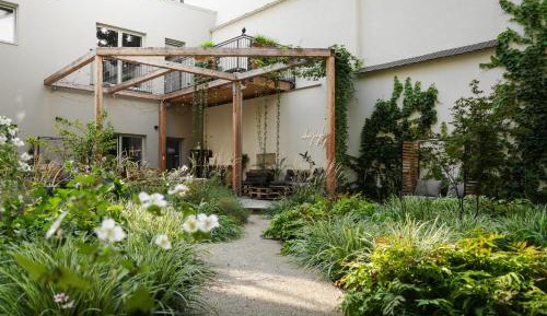 One-Bedroom Apartment accessible