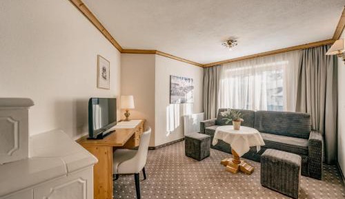 One-Bedroom Suite