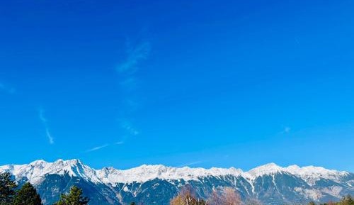 Studio with Mountain View