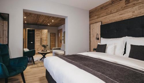 Suite with two bedrooms