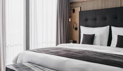 Junior Penthouse Suite
