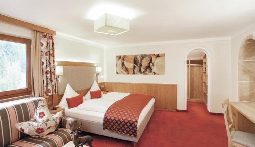 Mansard Room without Balcony