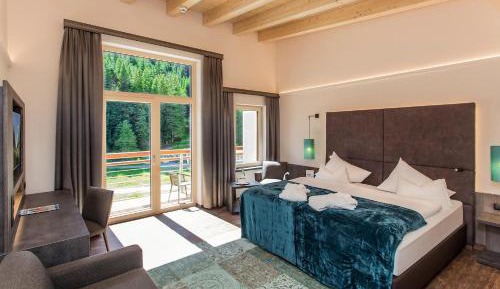 Superior Suite