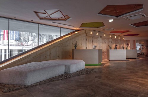 Tschagguns Hotel | Falkensteiner Family Hotel Montafon - The Leading Hotels of the World