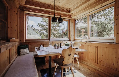 Sankt Anton am Arlberg Hotel | Hotel zur Pfeffermühle