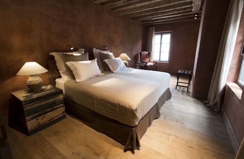 Altstadt Hotel | Townhouse Weisses Kreuz