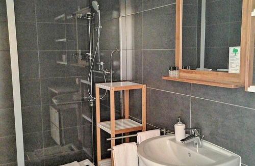 Fohnsdorf Cottage | Classic Zweibettzimmer, Dusche, WC - Gästehaus Karl August